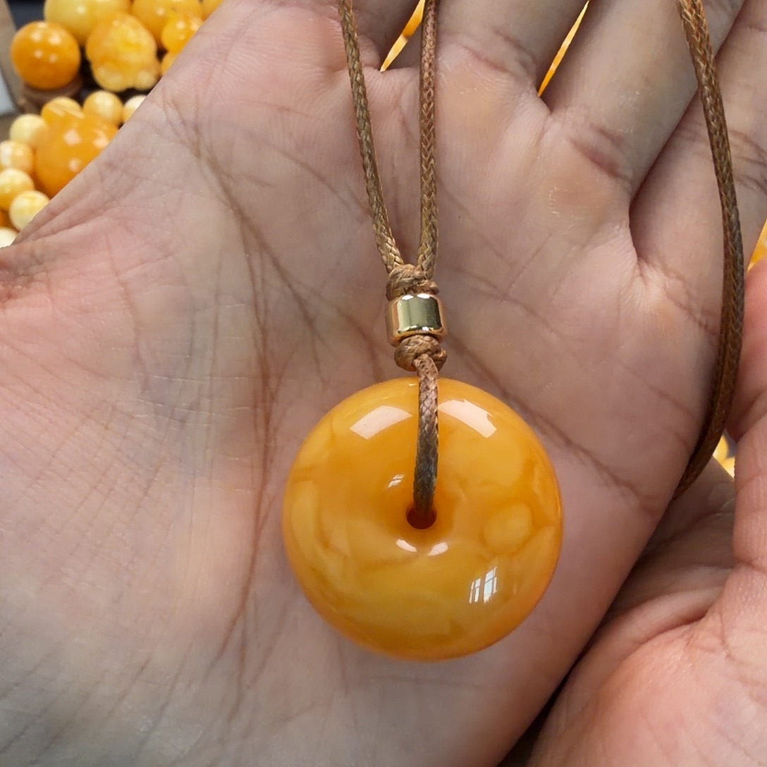 琥珀未镶嵌珠宝奇石13g