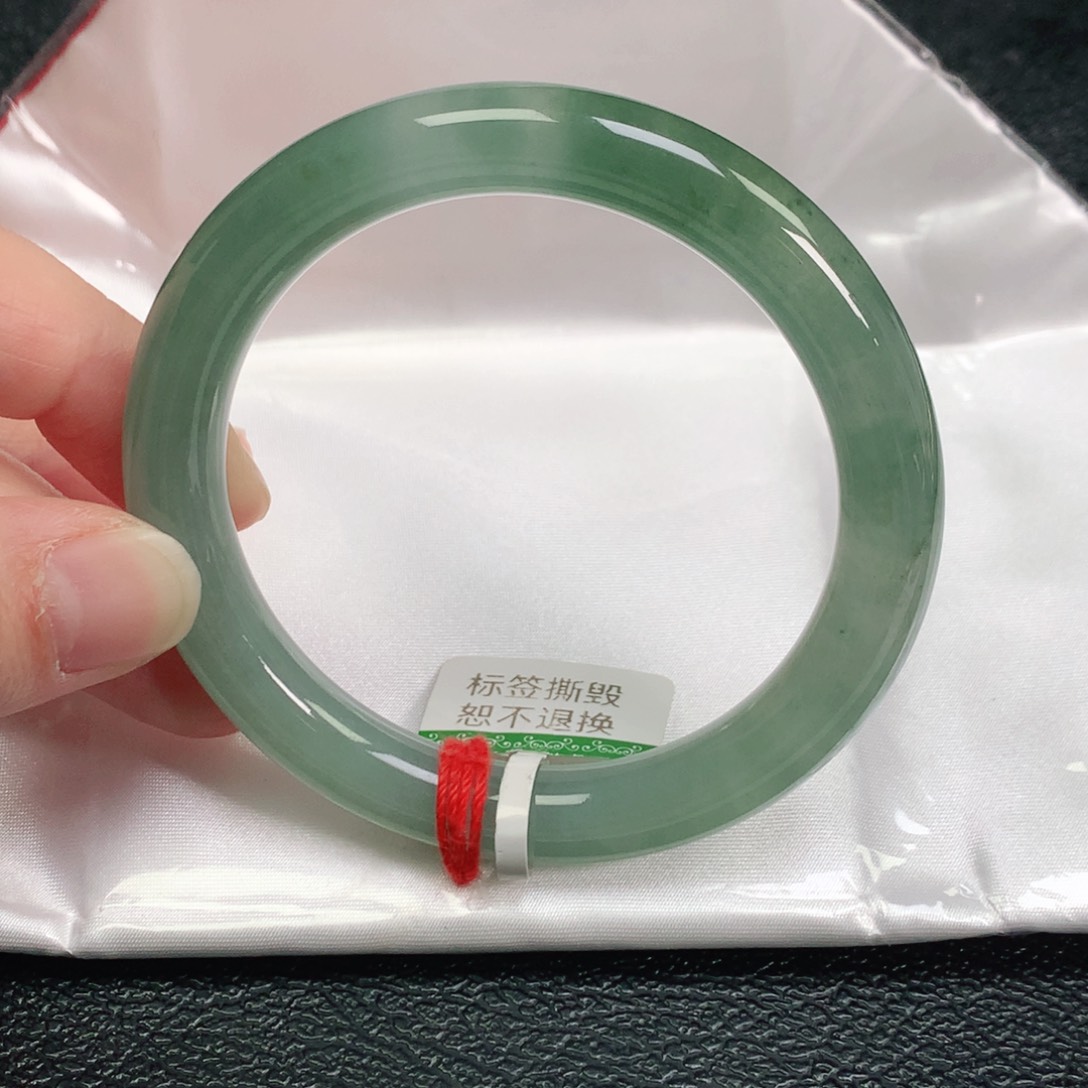 翡翠手镯未镶嵌57➕