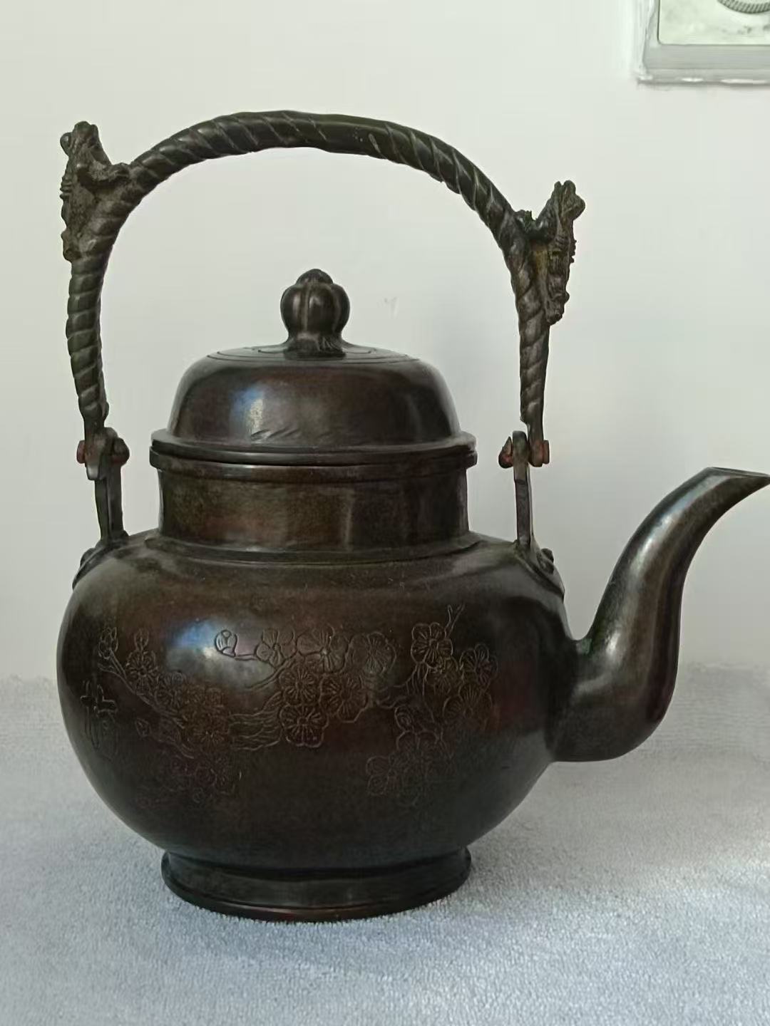 手工雕刻喜上眉梢铜壶