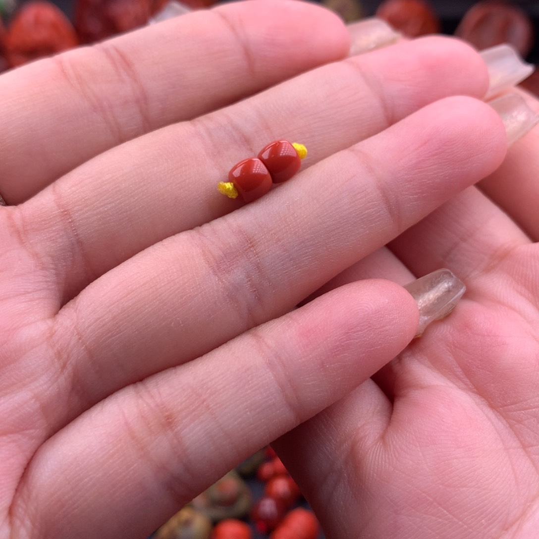 南红玛瑙南红川料直切对珠5.5mm未镶嵌