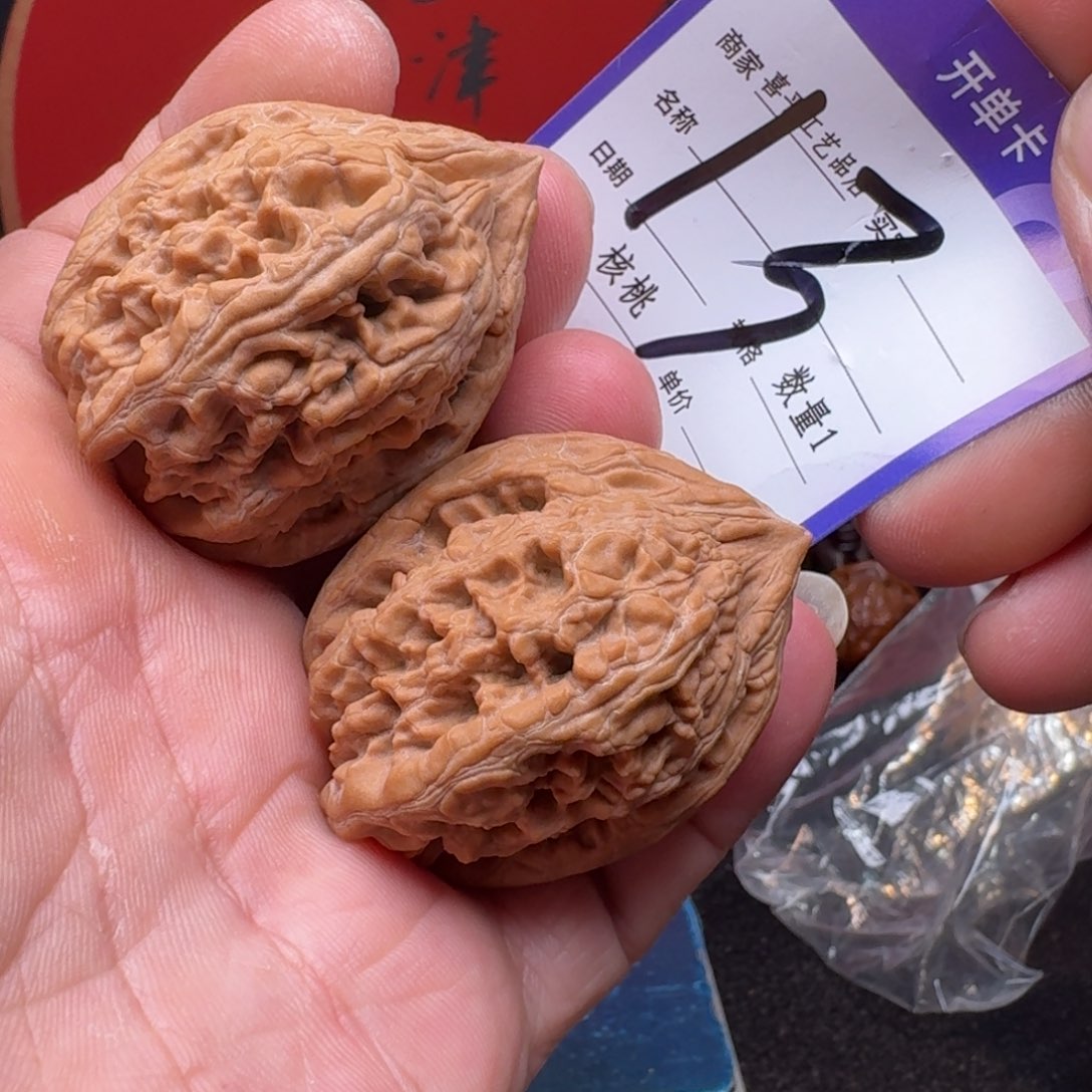 文玩核桃把件37大沽石