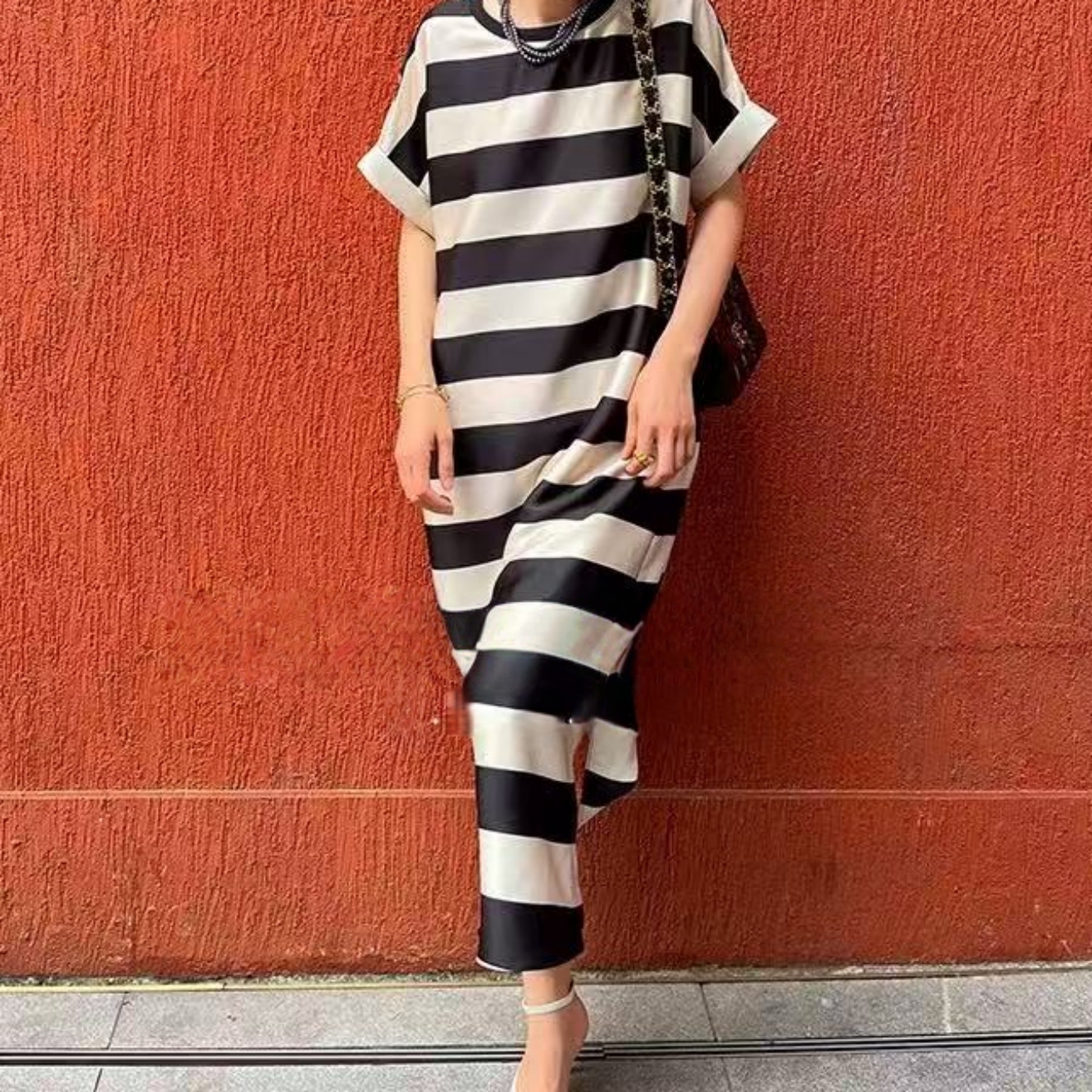 Z.X  欧货撞色条纹卷边开衩T裙   33695（C3）