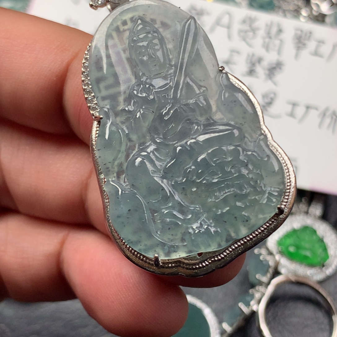 颈饰未镶嵌翡翠文殊