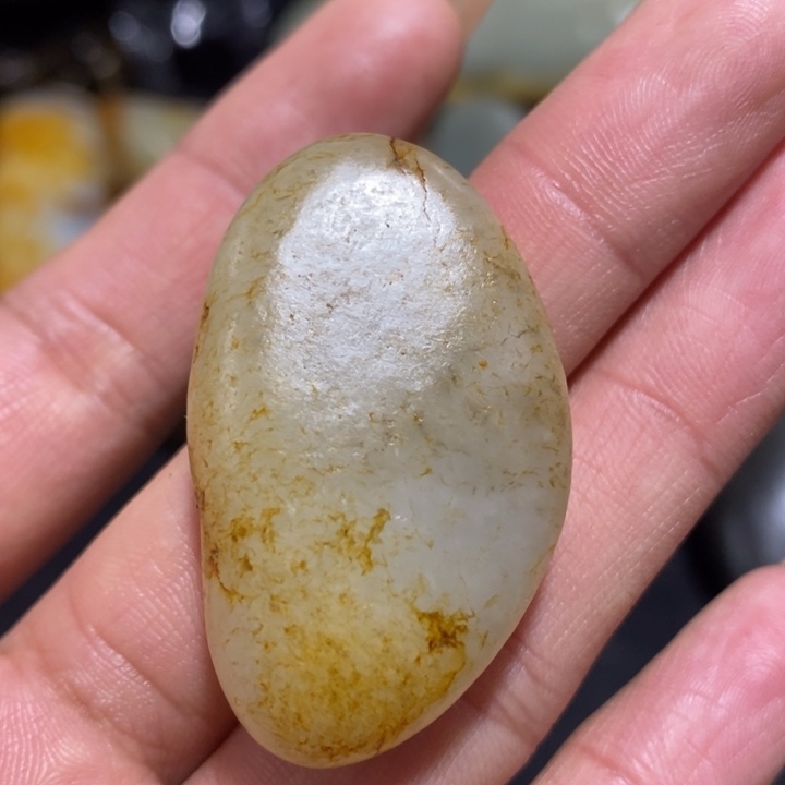 颈饰未镶嵌和田玉（糖玉）5