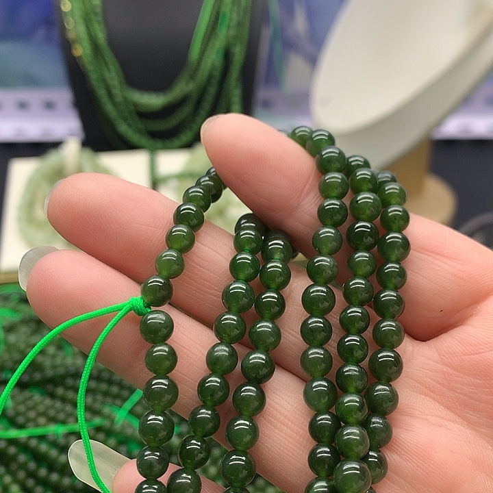 未镶嵌手链和田玉刘*喏5.4