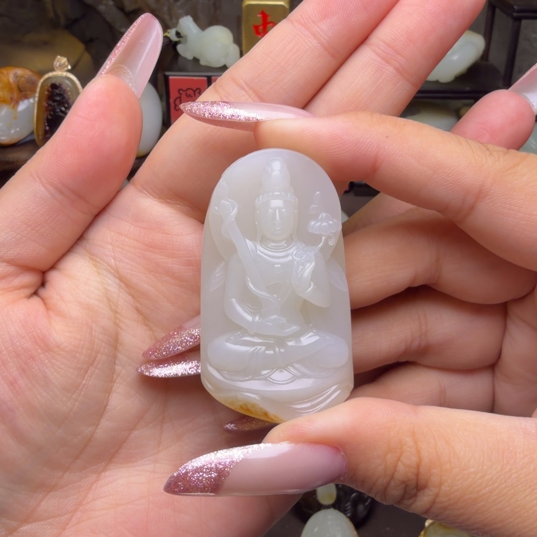 幺***發和田玉未镶嵌颈饰