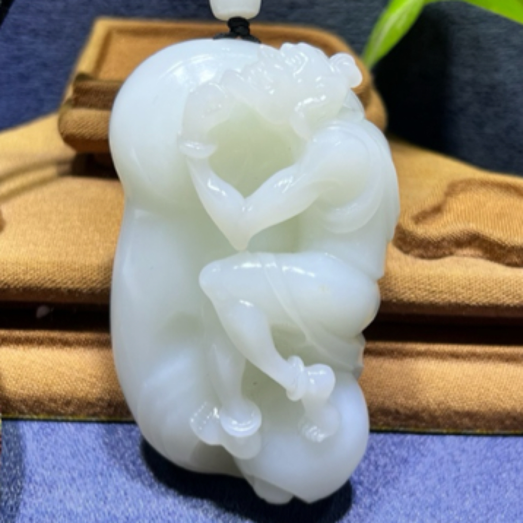 和田玉白玉把件步步为赢