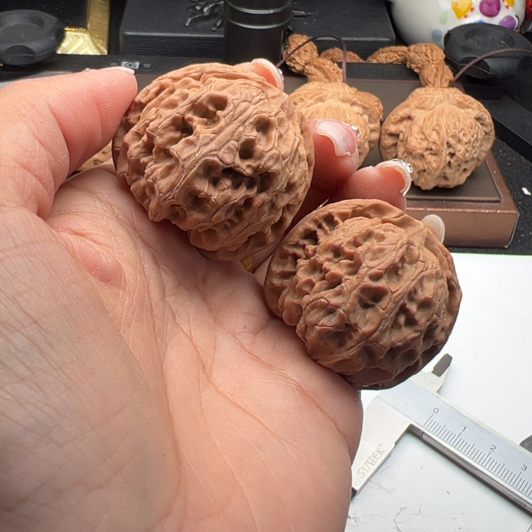 文玩核桃把件苹果园40