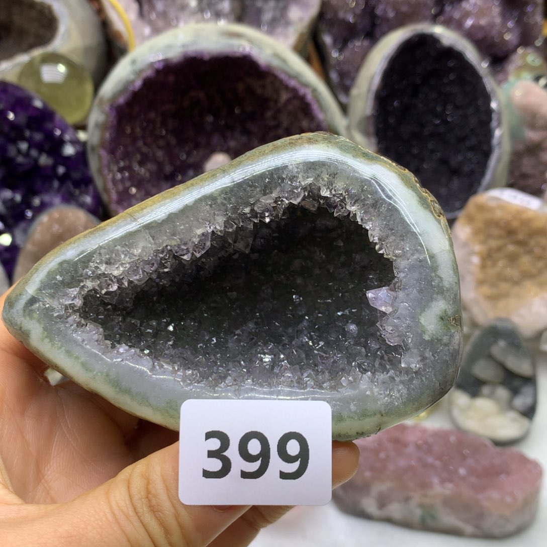 紫晶大型摆件（非配饰）未镶嵌