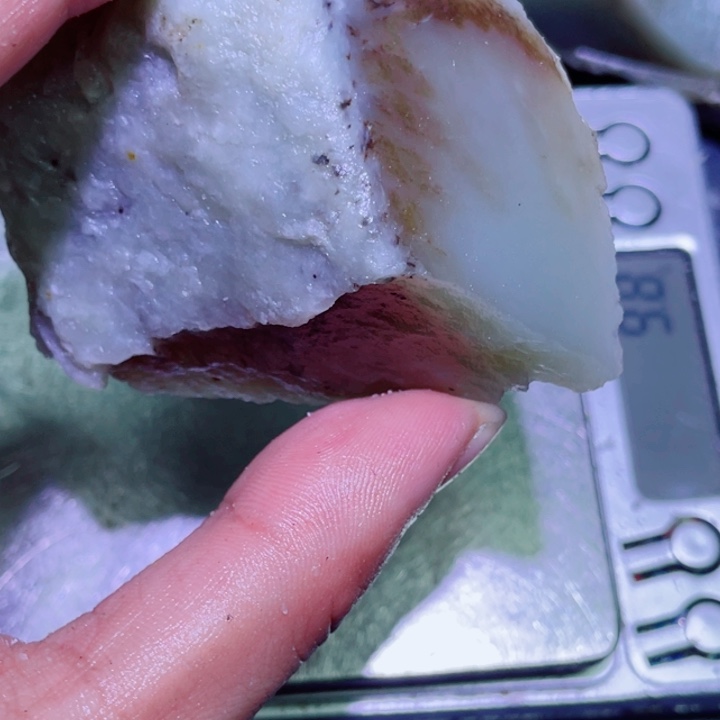 和田玉（糖玉）未镶嵌珠宝半成品