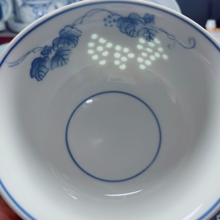 青花玲珑6寸面碗葡萄