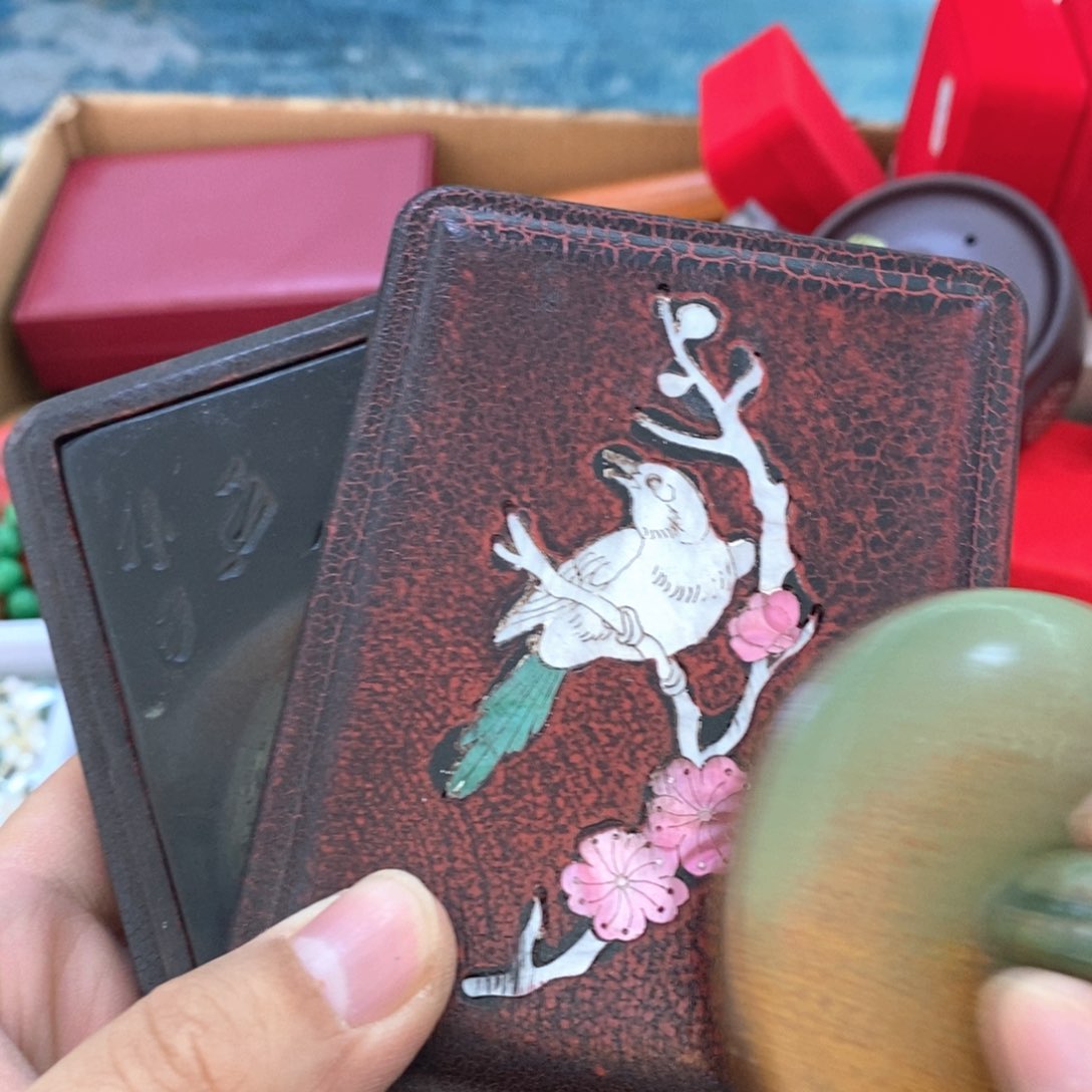 瓷片哈哈哈恍恍惚惚
