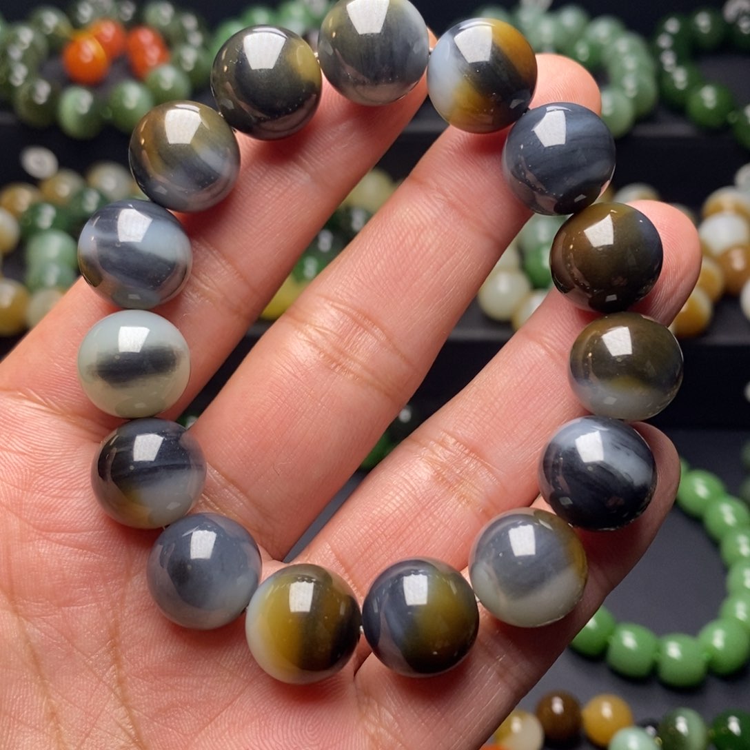 和田玉手串未镶嵌