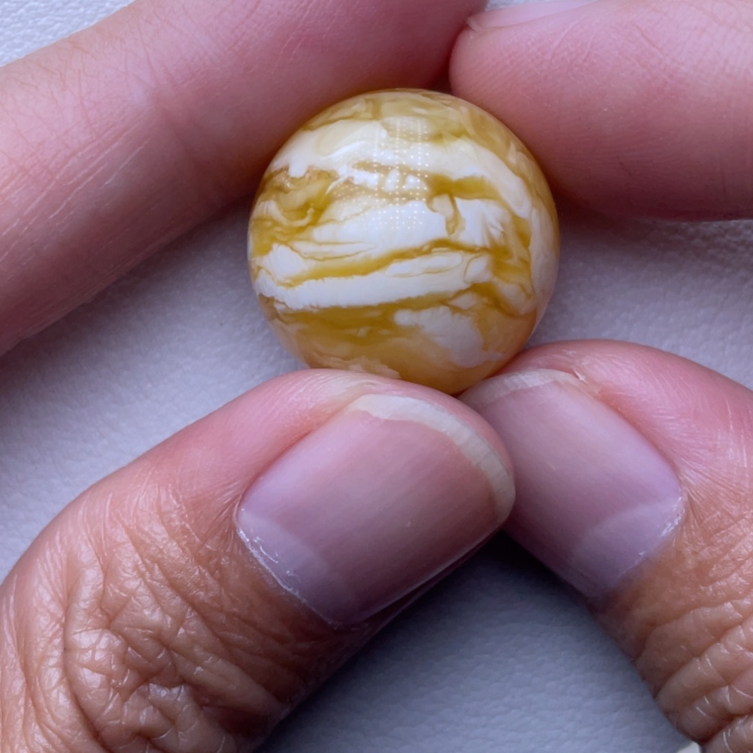 琥珀裸石未镶嵌金橘蜜蜡虎皮纹圆珠20.5mm