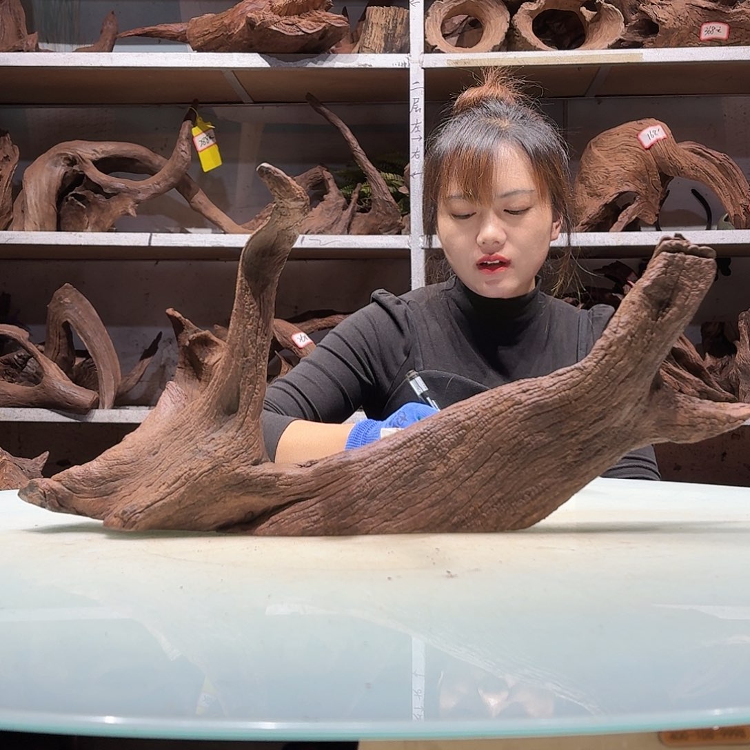 倍诸沉木不包损，必黄水佛****)0367