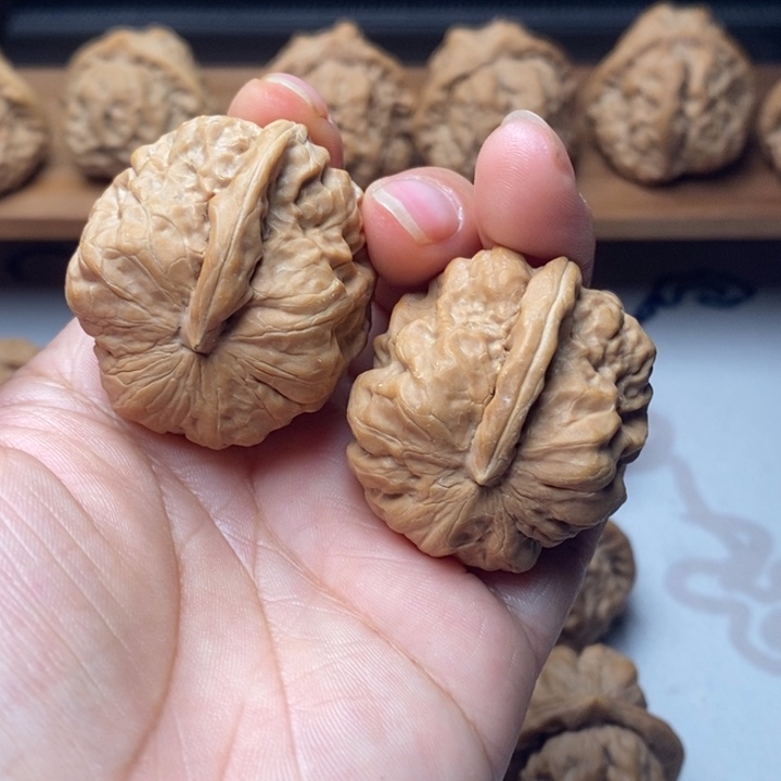 Ζ***核桃蛤蟆头一帆风顺11111