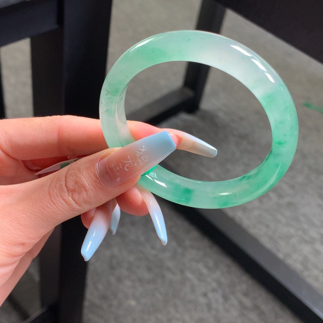 石英质玉手镯未镶嵌S****r