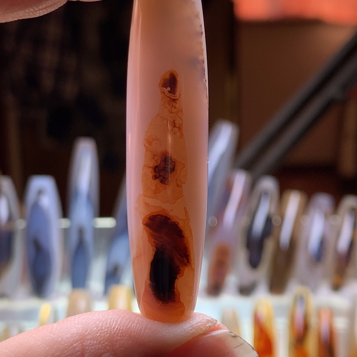 玛瑙/玉髓颈饰未镶嵌95