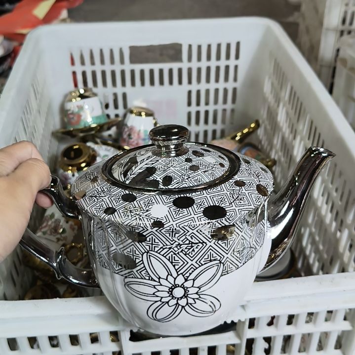 摆件陶瓷默认微瑕。。。。。
