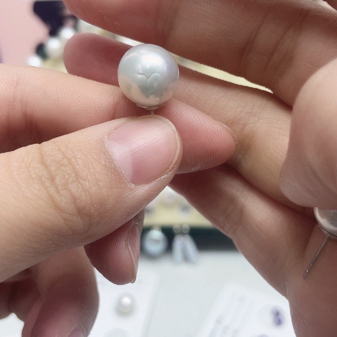 眉***姐淡水珍珠银S925镶嵌耳饰