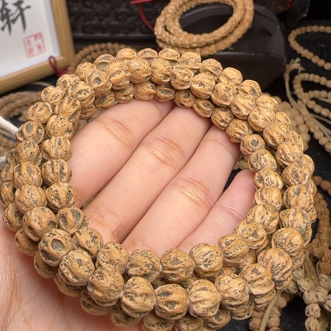 柏香籽/百香籽吊坠迦**生