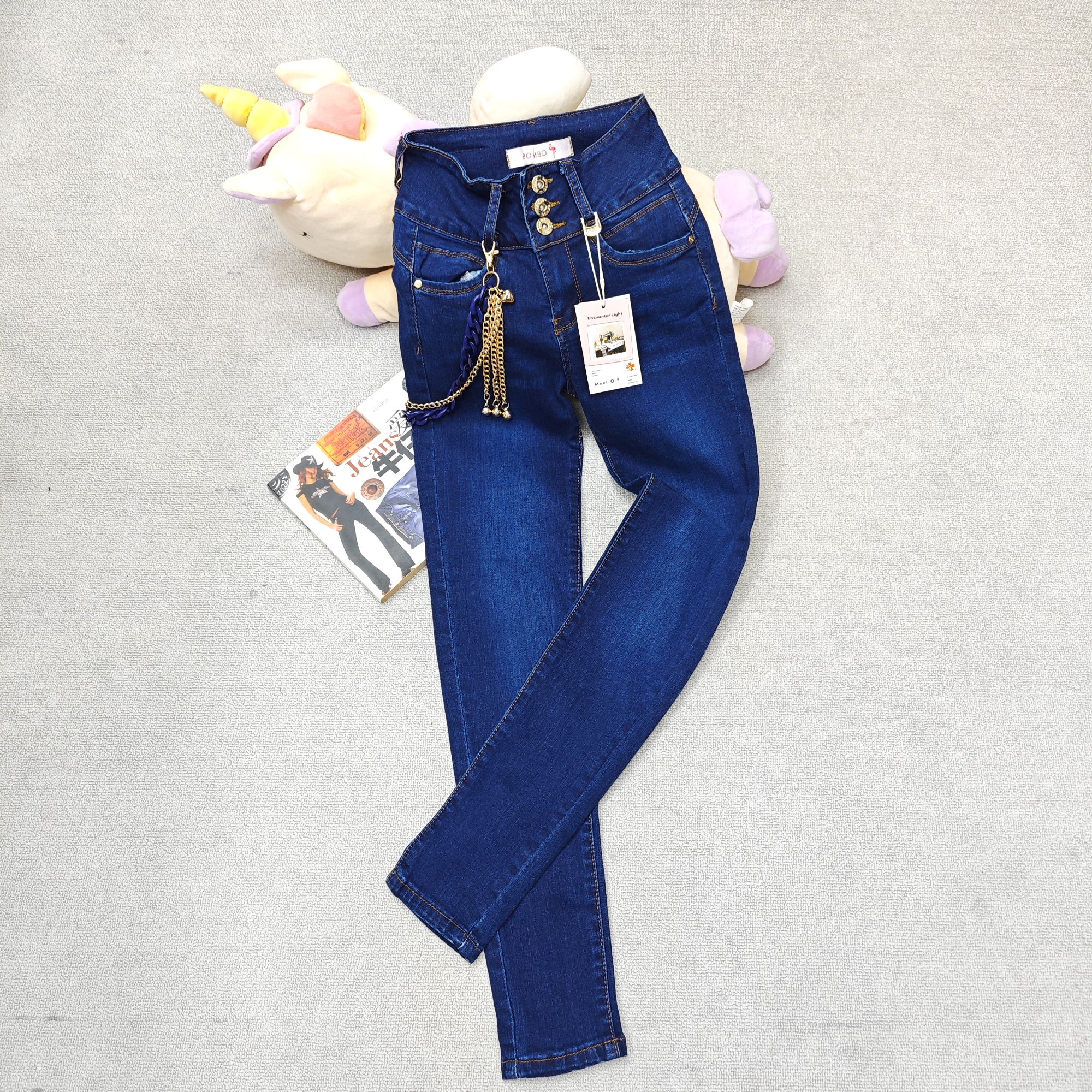 梅子牛仔女装高弹力小脚休闲铅笔裤收腹提臀修身显瘦九分牛仔裤