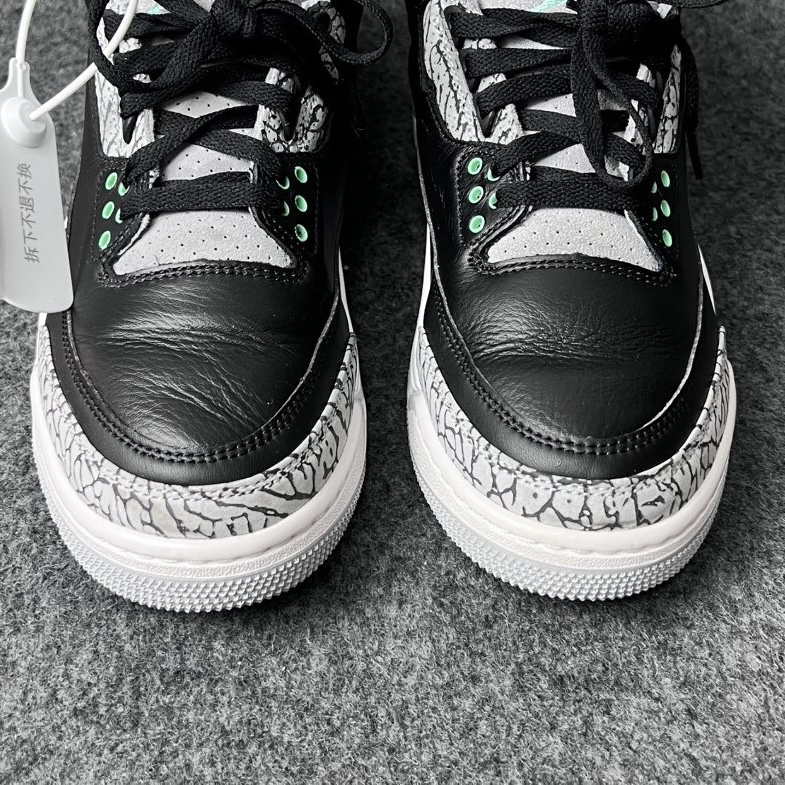 95新 LANVIN 3黑绿42码g1702 鞋
