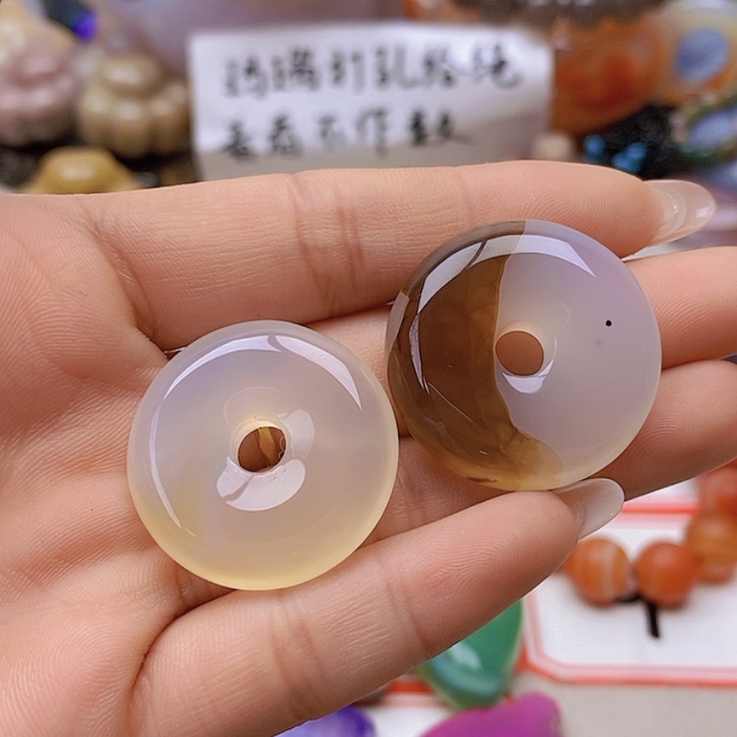 【闪购商品】未镶嵌玛瑙/玉髓珠宝半成品王*华