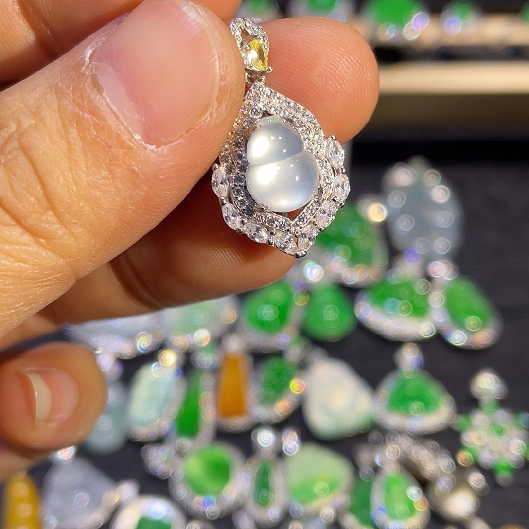 翡翠银S925镶嵌吊坠(不含链)