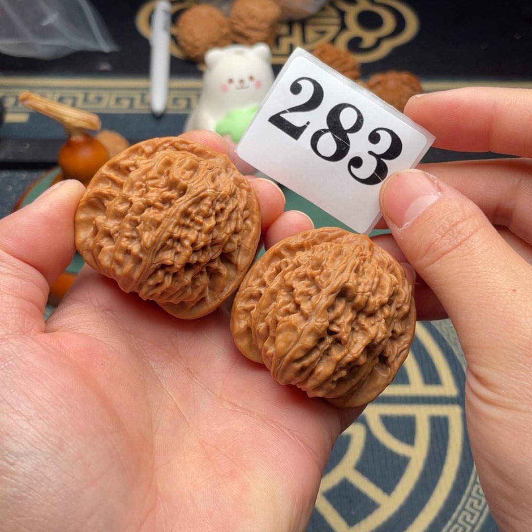 文玩核桃吊坠44四座楼283号