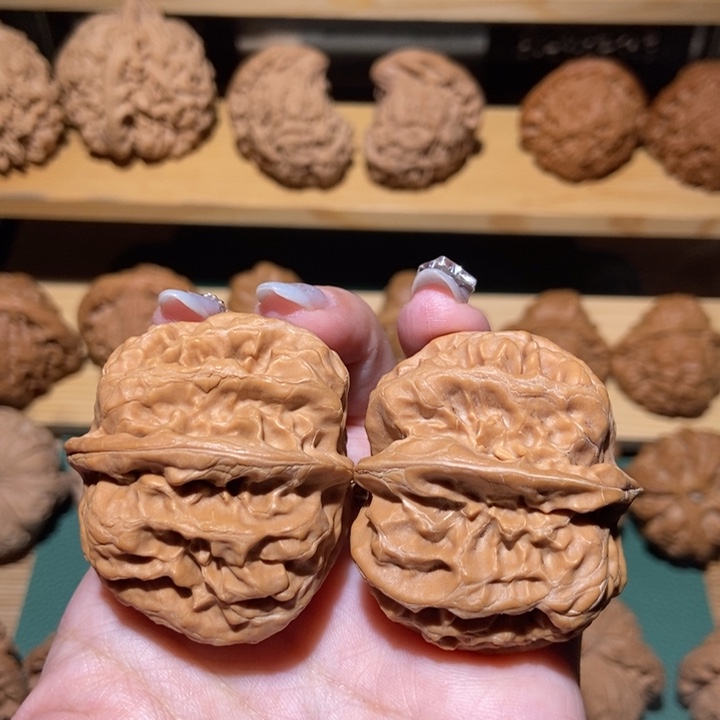 文玩核桃吊坠平谷方块