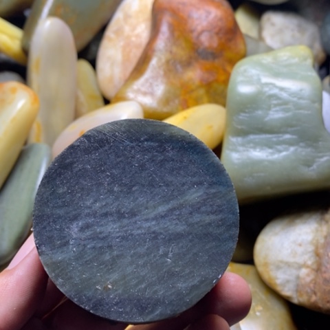 未镶嵌和田玉（糖玉）挂件