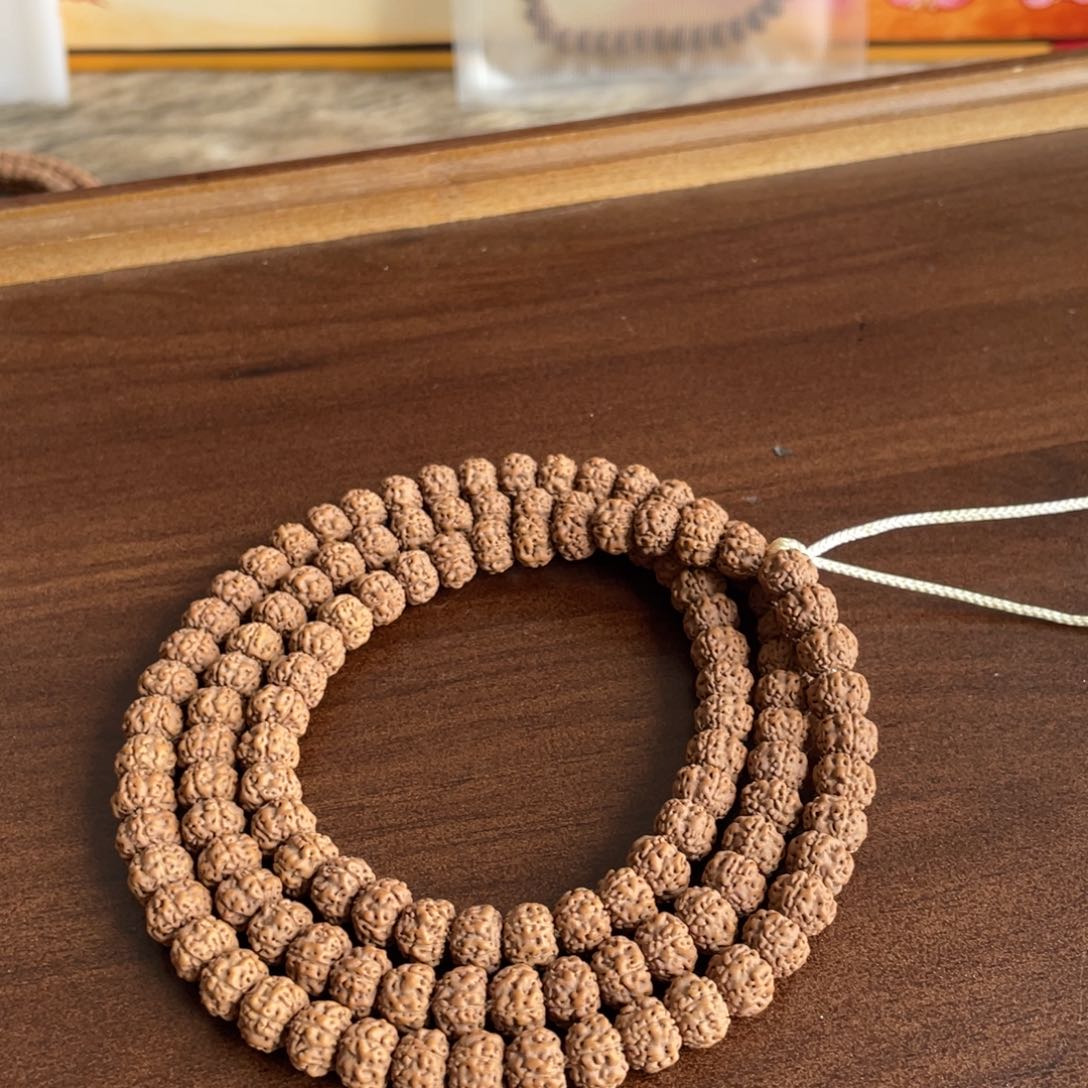 金刚菩提吊坠陈平细 108。8.6