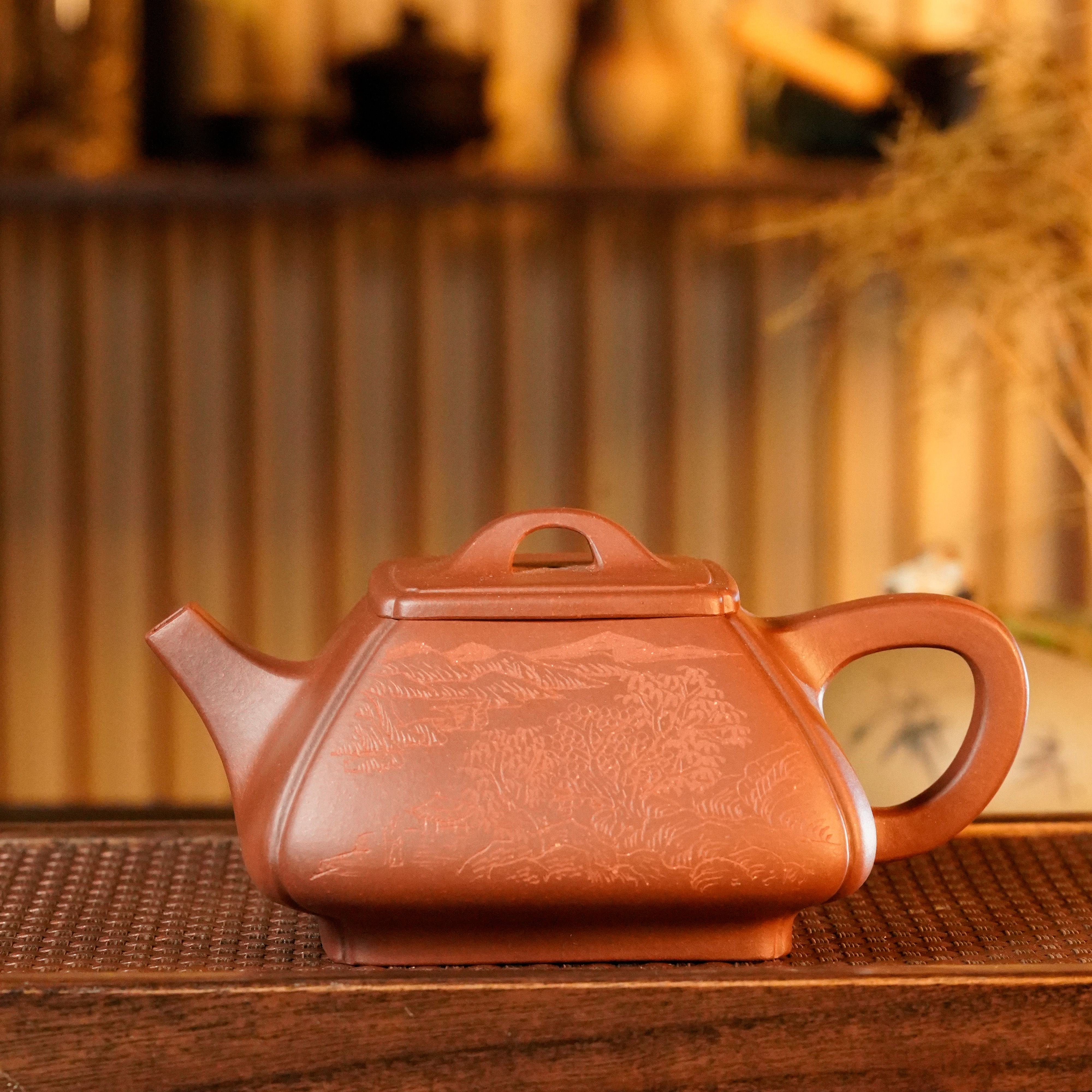 XD2-016  储宣东   宜兴手工紫砂   四方抽角石瓢