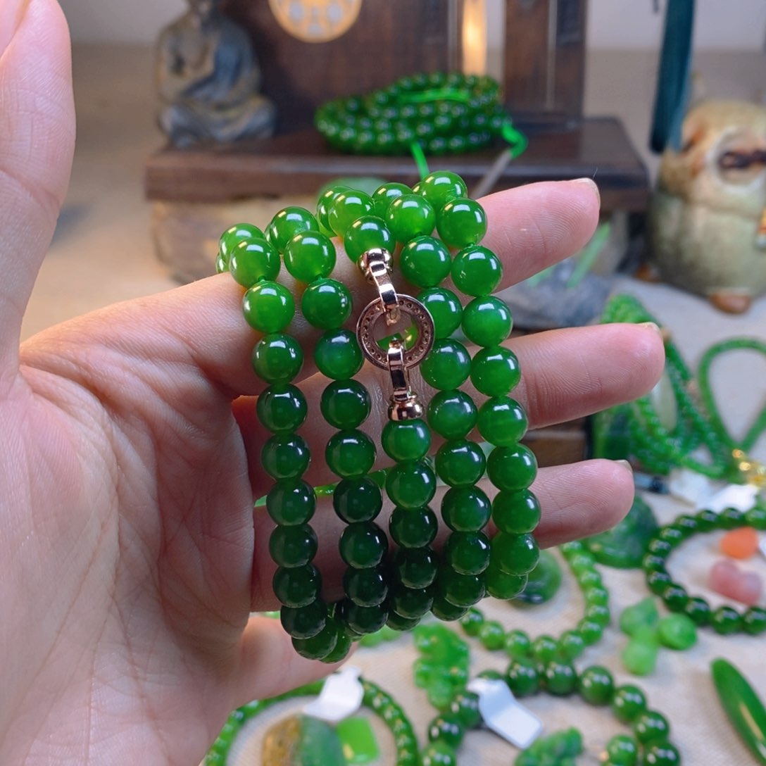 和田玉颈饰未镶嵌咔****部