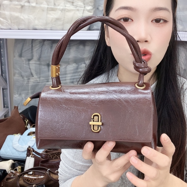 小牛皮（革）牛剖层皮革牛皮（革）