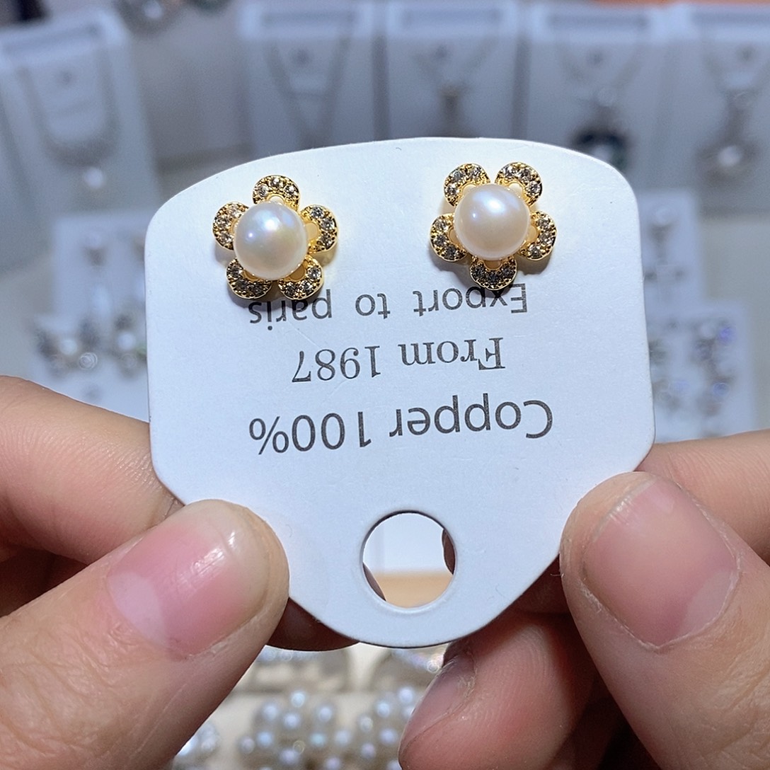 未镶嵌淡水珍珠耳饰