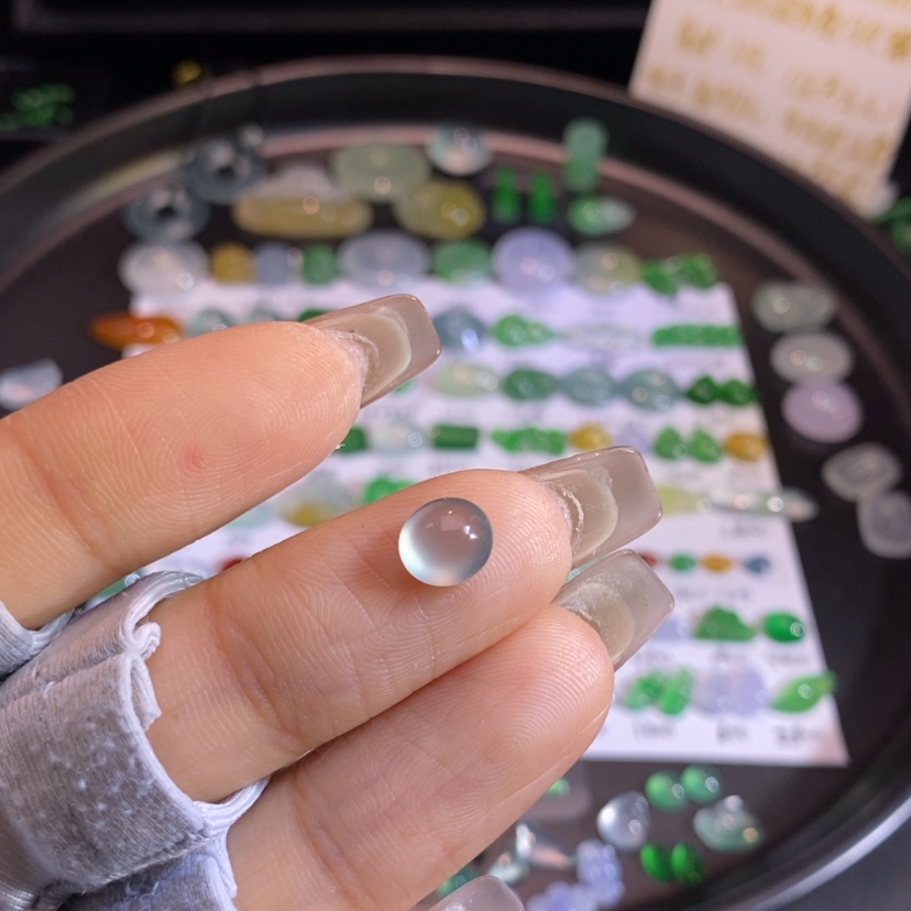 【闪购商品】翡翠挂件未镶嵌蛋面