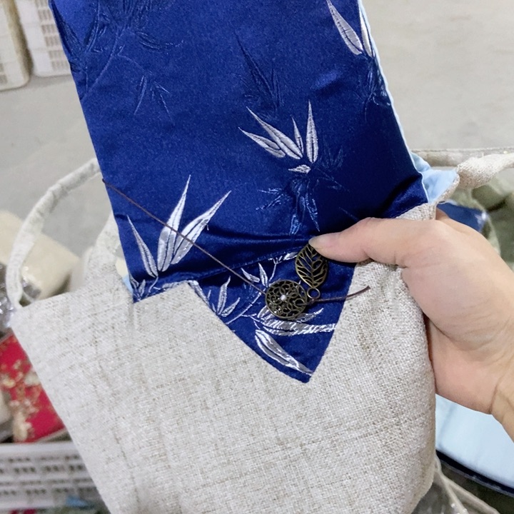 茶具微瑕，介意勿拍