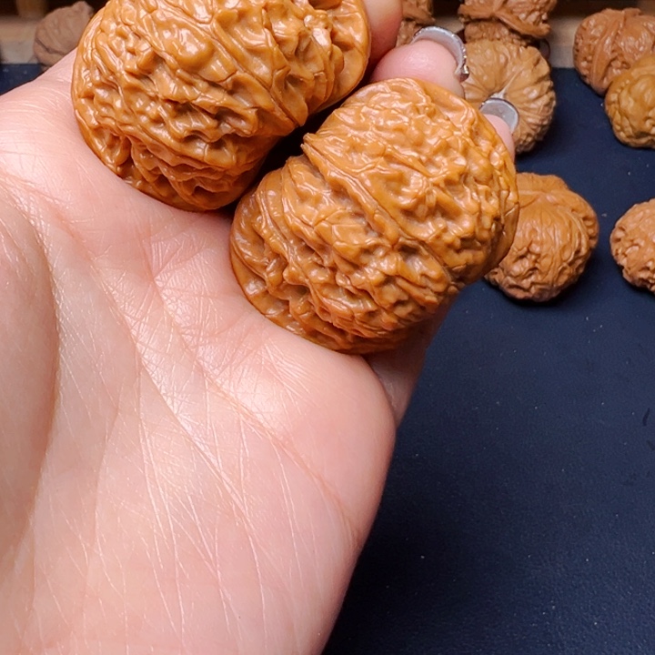 文玩核桃吊坠磨盘42