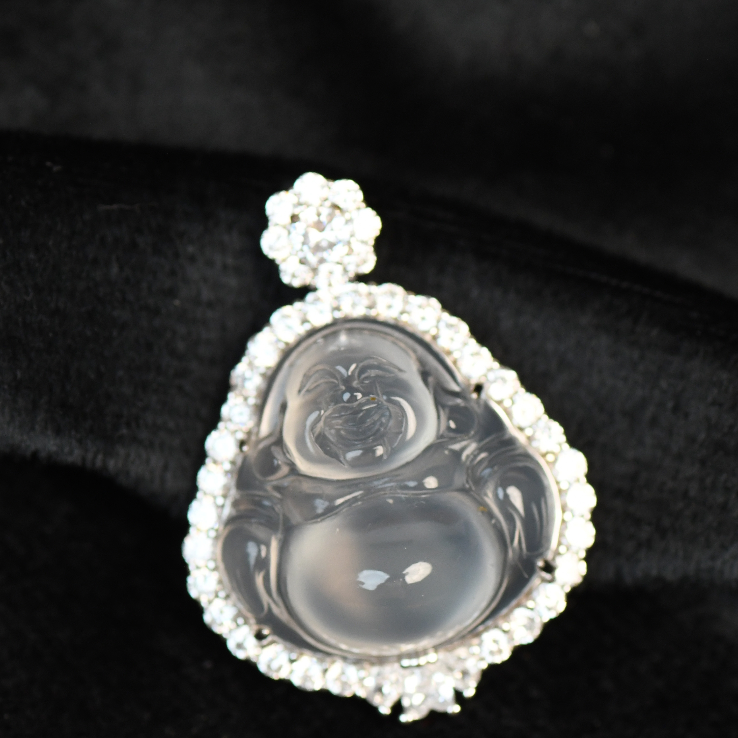 YS081*S925银镶天然高冰玉髓佛公吊坠