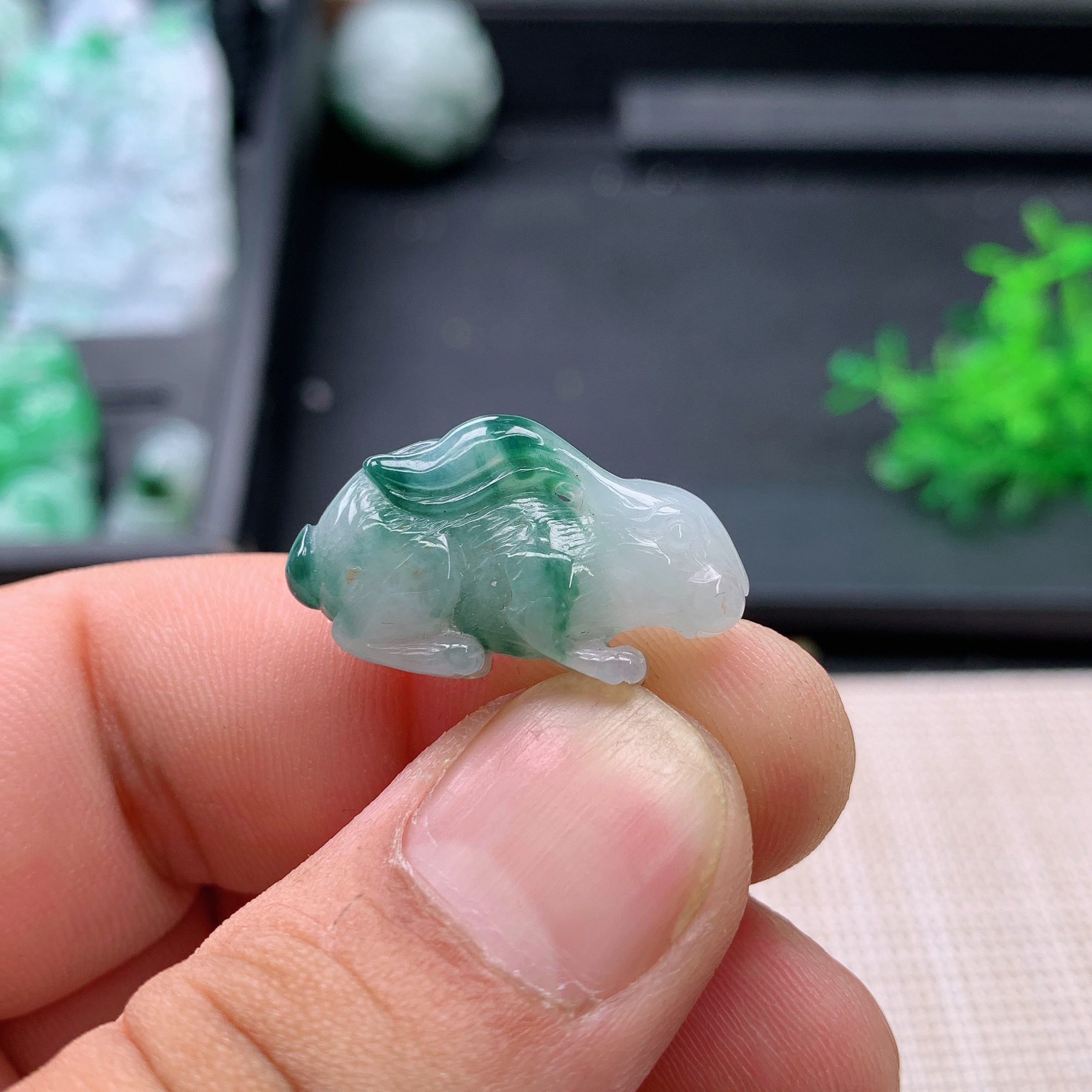 天然A货翡翠生肖兔挂件吊坠25.3-13.8-6.7