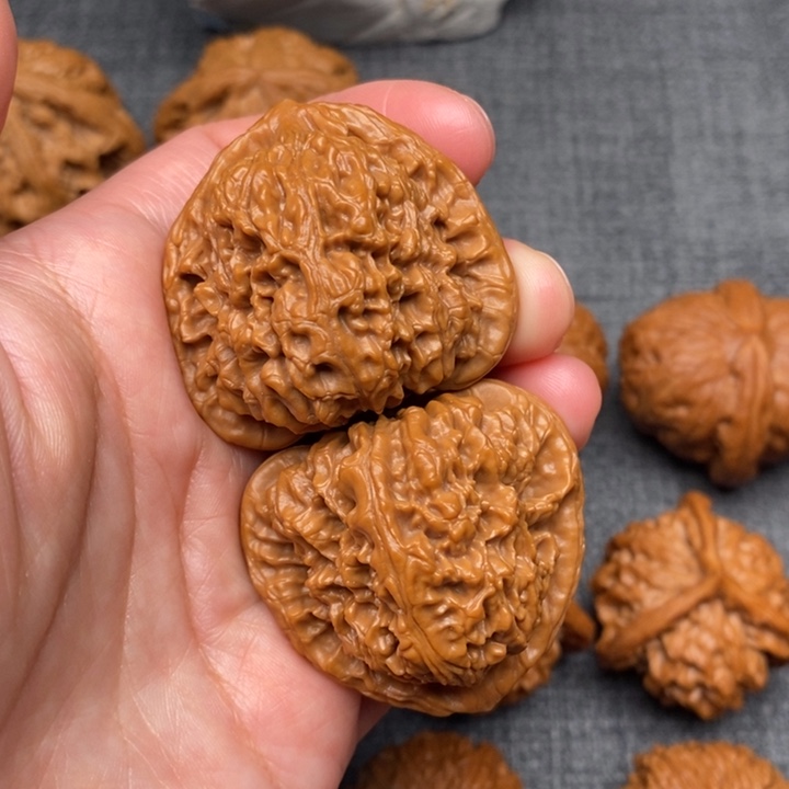 文玩核桃吊坠全品40三角疆