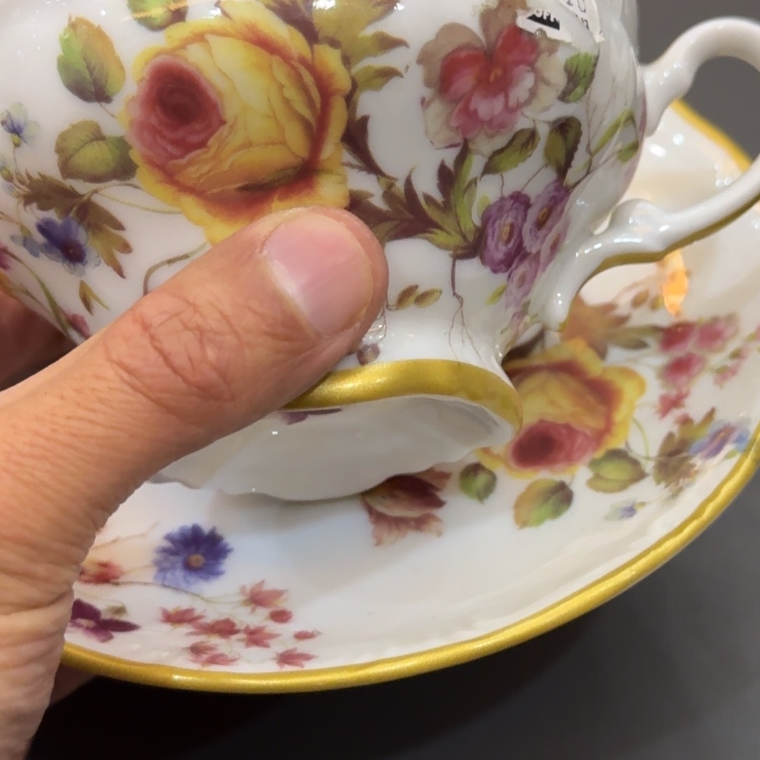 用***莓陶瓷片片世界影子