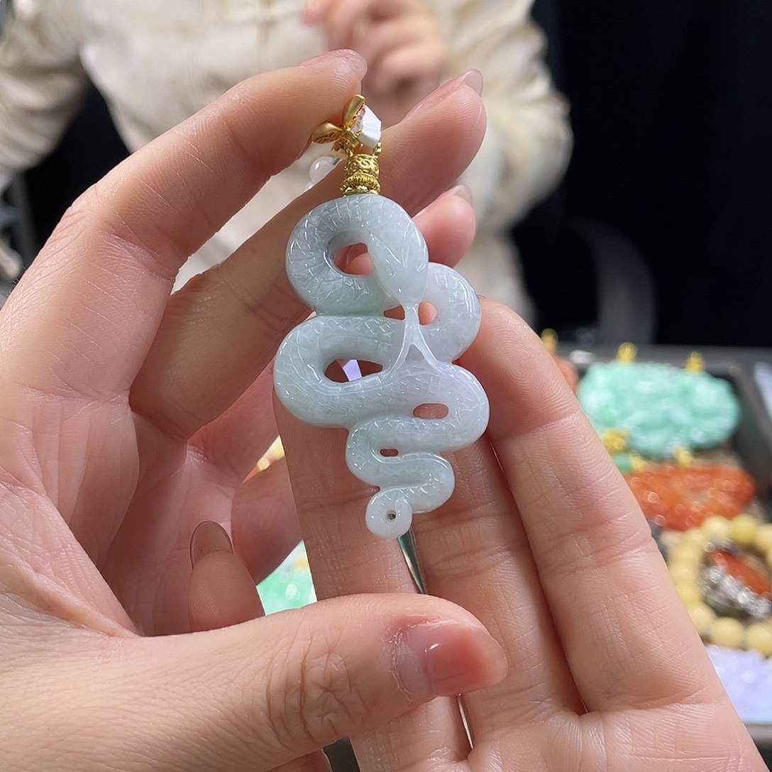 翡翠戒指未镶嵌代编织