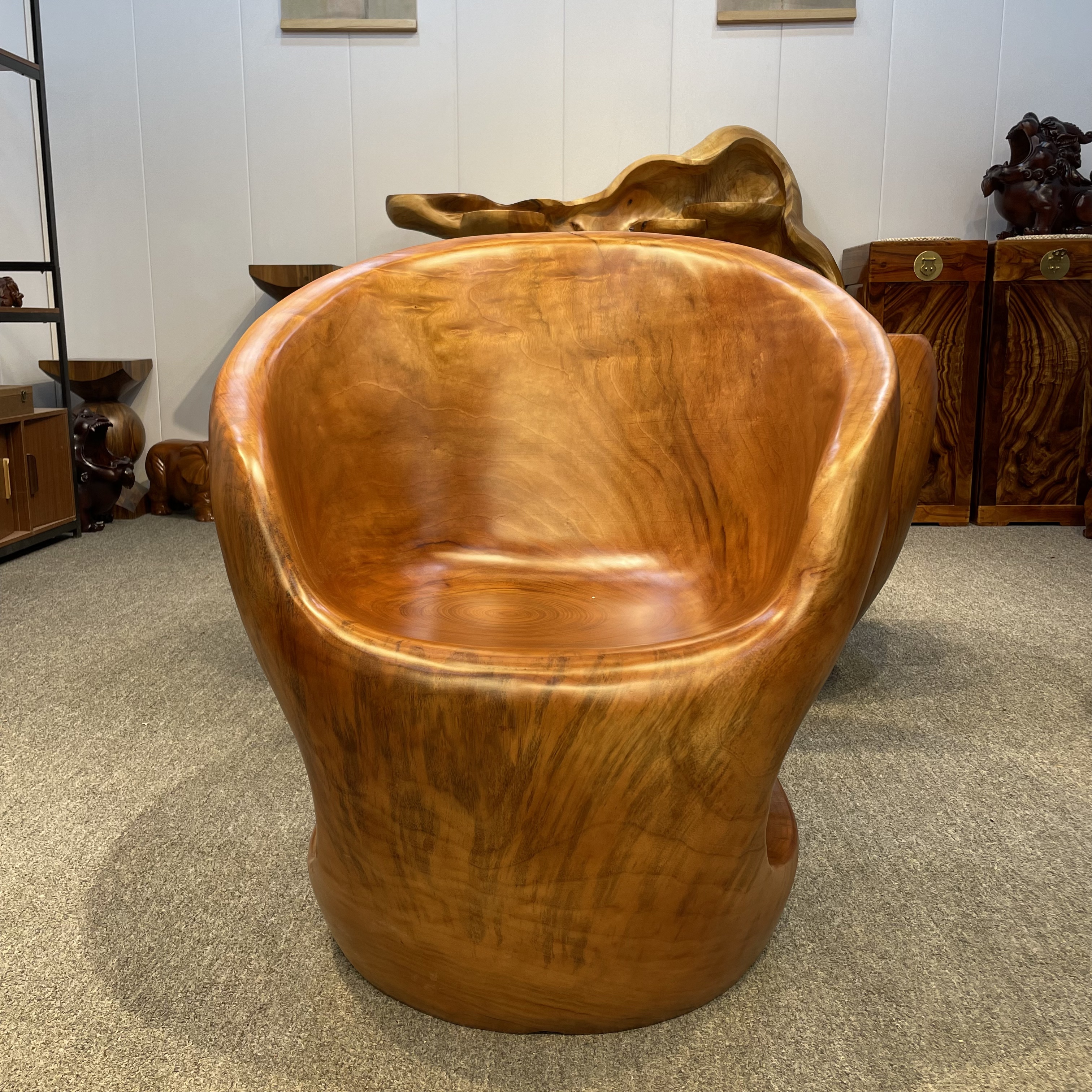 74/42/84尺寸香樟创意椅子