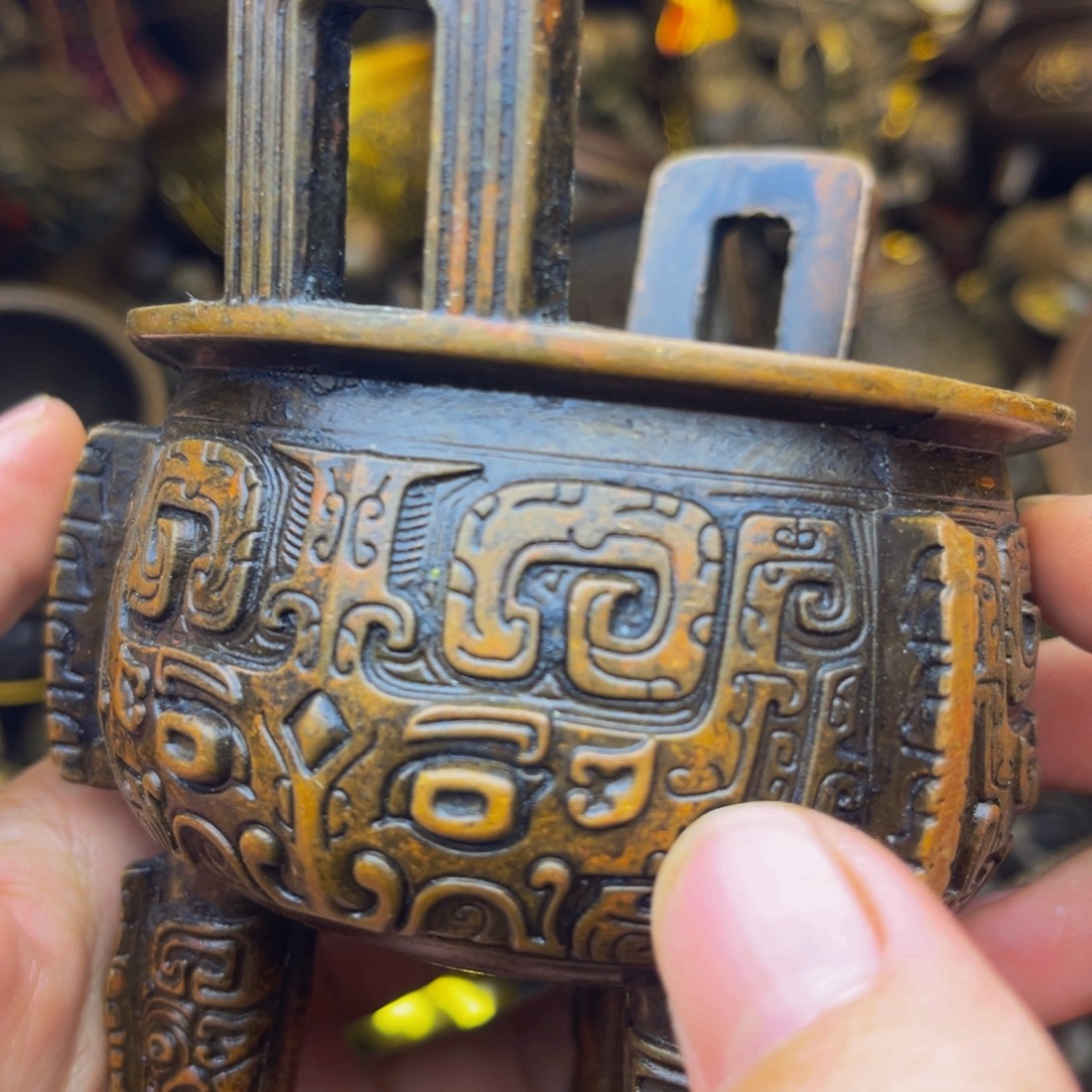 精美铜器点击下单