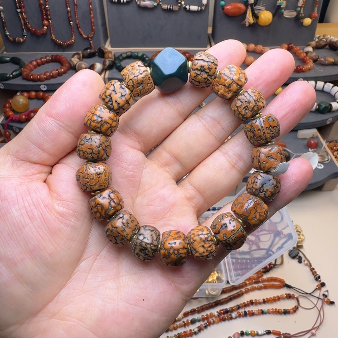 金刚菩提吊坠d g j ku g f g h j