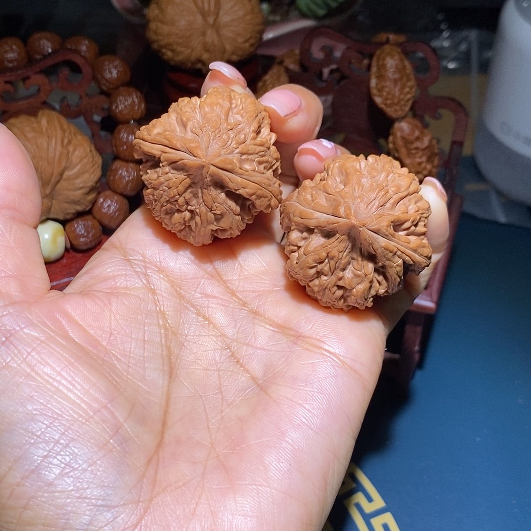 文玩核桃把件41大沽石