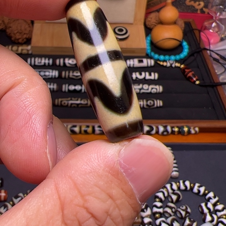 未镶嵌颈饰玛瑙/玉髓